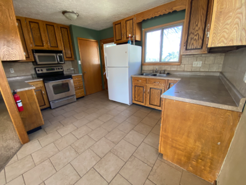 1708 13th Ave Sw - Photo 4 of 18