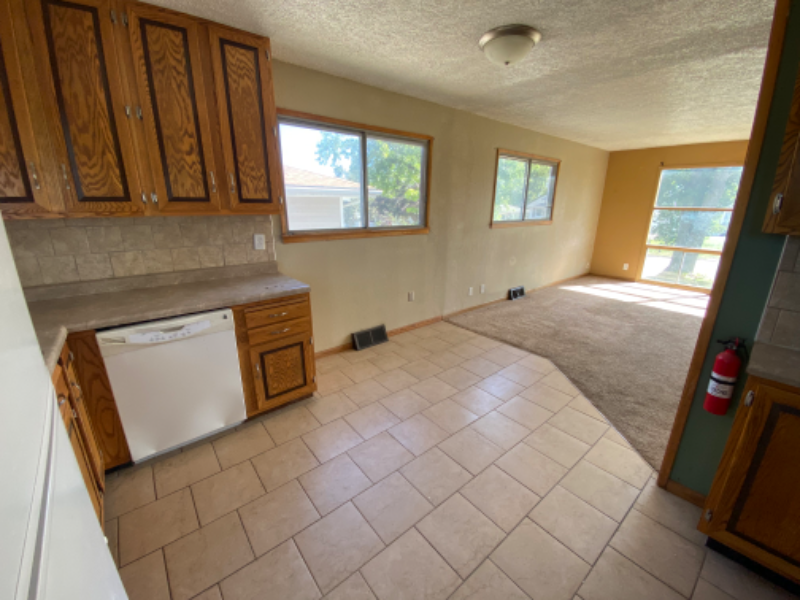 1708 13th Ave Sw - Photo 6 of 18