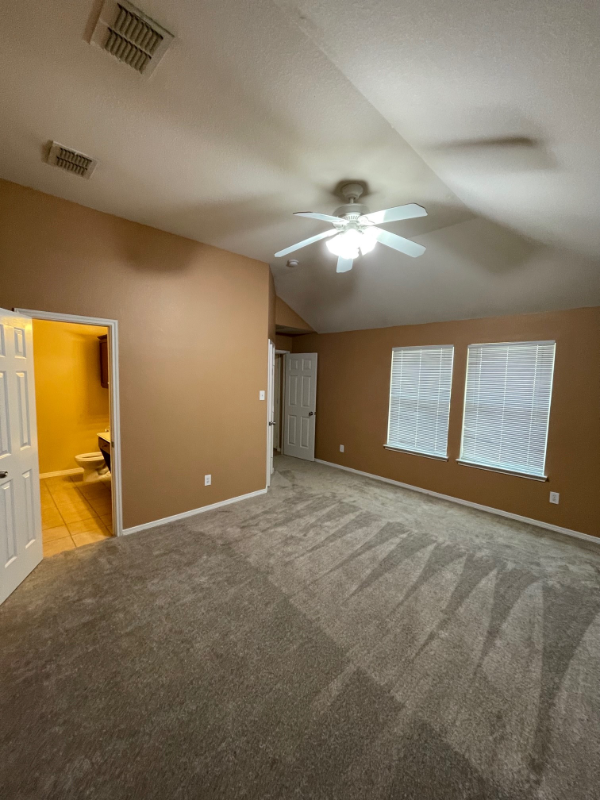 8513 Autumn Creek Trl - Photo 7 of 15