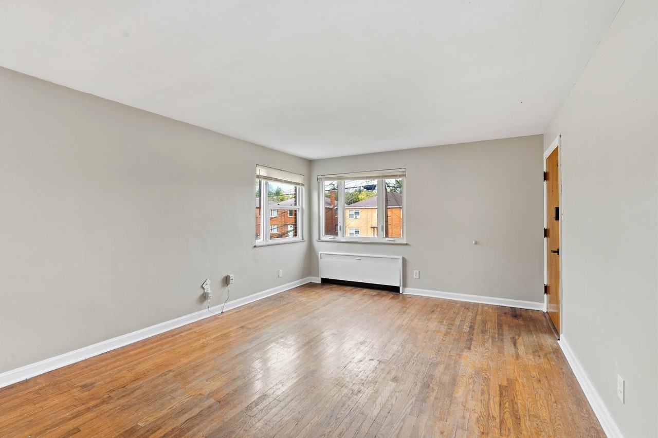 3917 E Gatewood Ln #4 - Photo 5 of 20