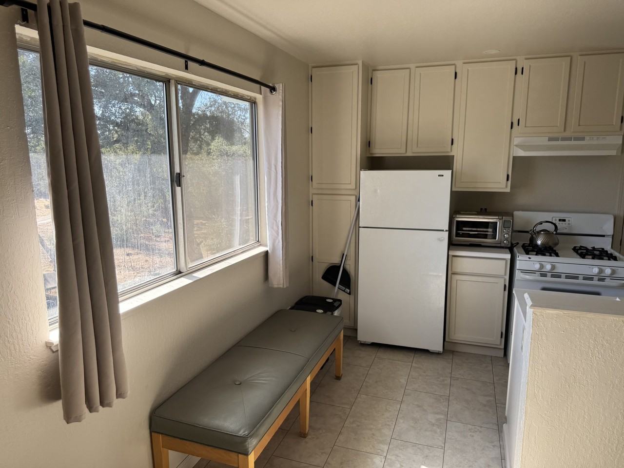 316 Wilson St #B - Photo 3 of 23