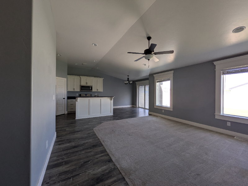 4153 Marlin Dr - Photo 3 of 10