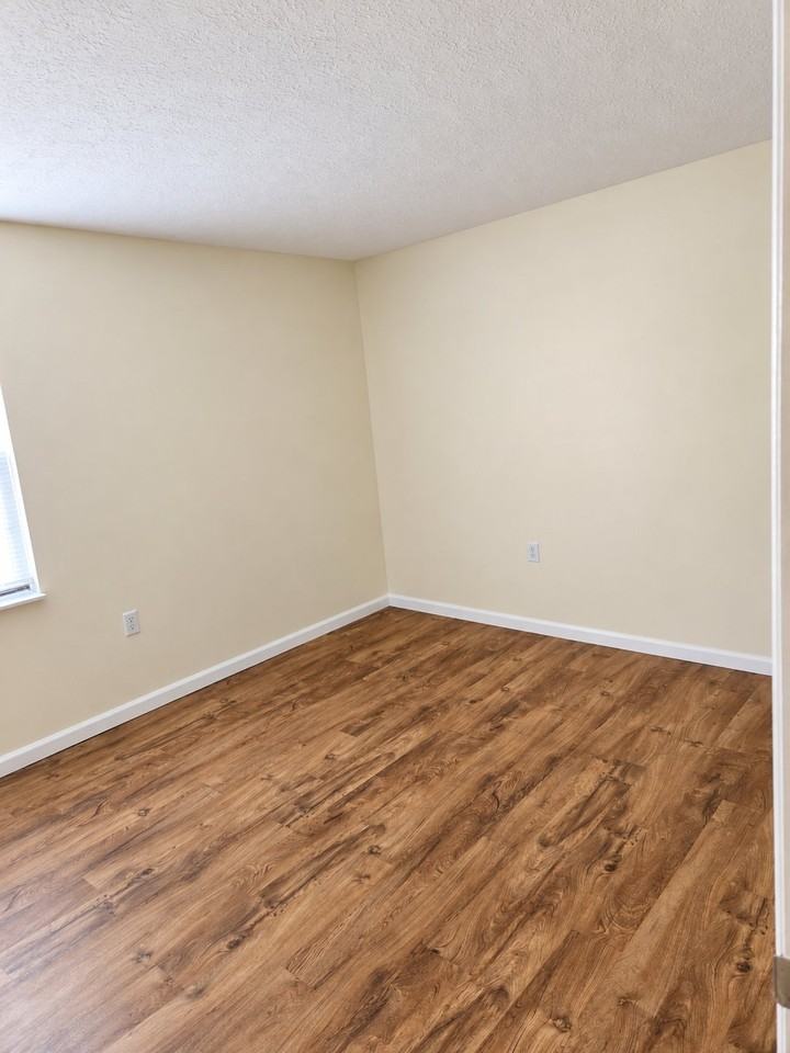 27 Scioto Dr #C - Photo 5 of 10