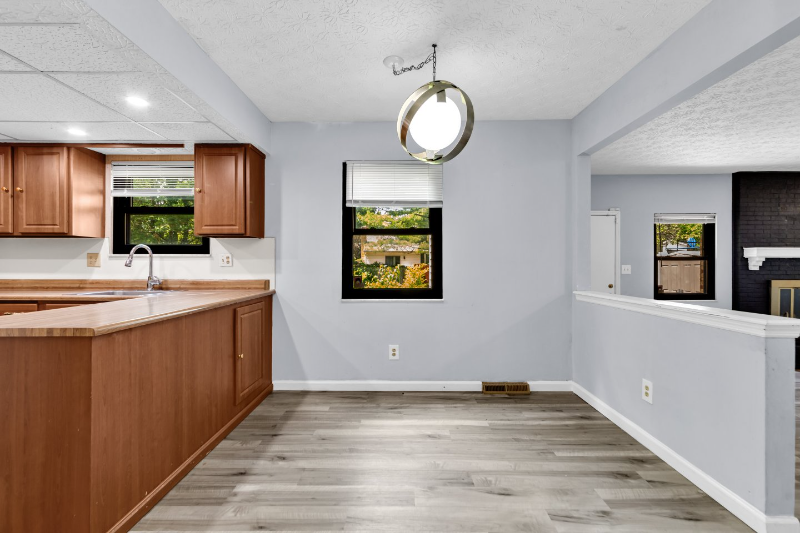 7095 White Butterfly Ln - Photo 6 of 20