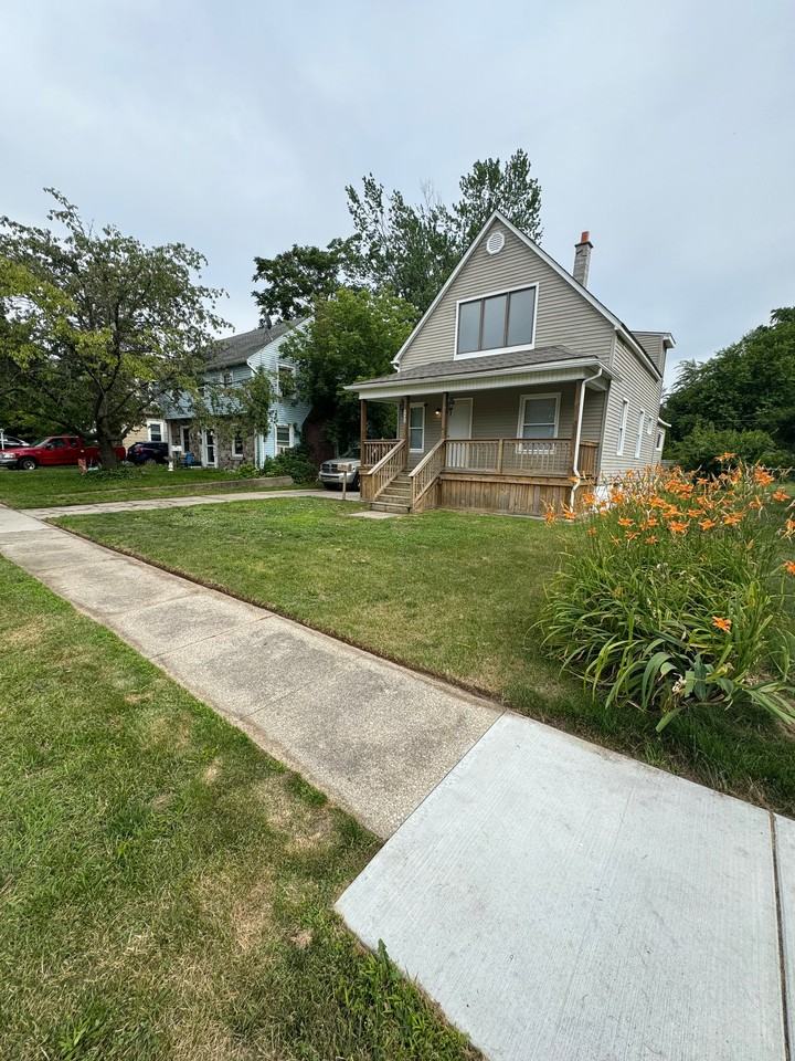 2612 South Blvd - Photo 6 of 16