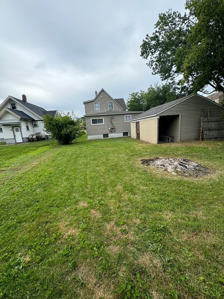 2612 South Blvd - Photo 7 of 16