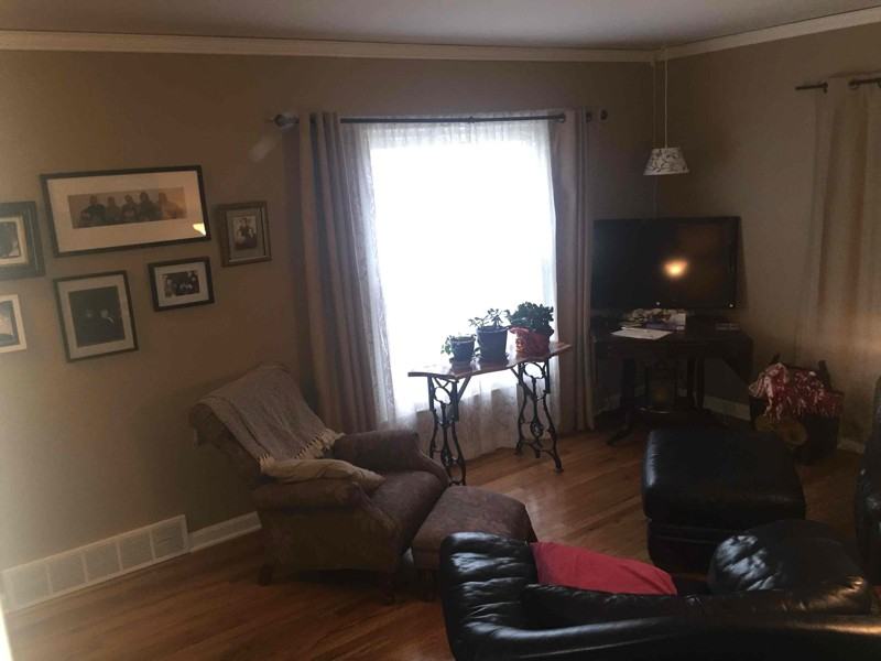 1815 8th Ave Sw - Photo 7 of 11
