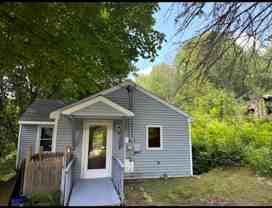 14 Lothrop St - Photo 1 of 1