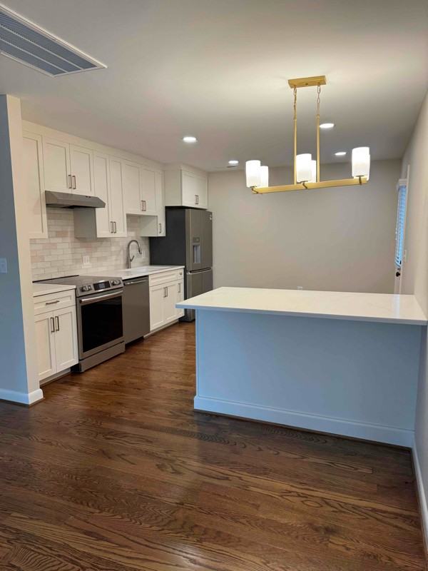 31 Knoxbury Ter - Photo 4 of 13