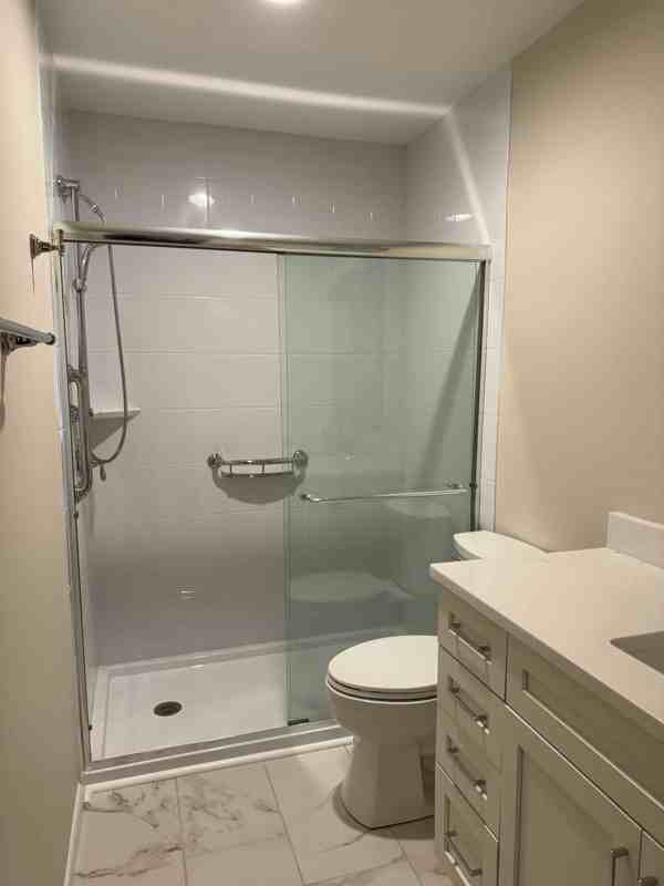 31 Knoxbury Ter - Photo 7 of 13