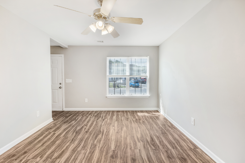109 Creekside Dr Nw #3 - Photo 7 of 23
