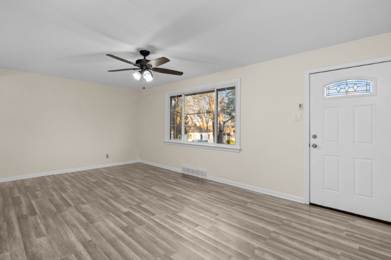 3119 O Hare Dr - Photo 2 of 14