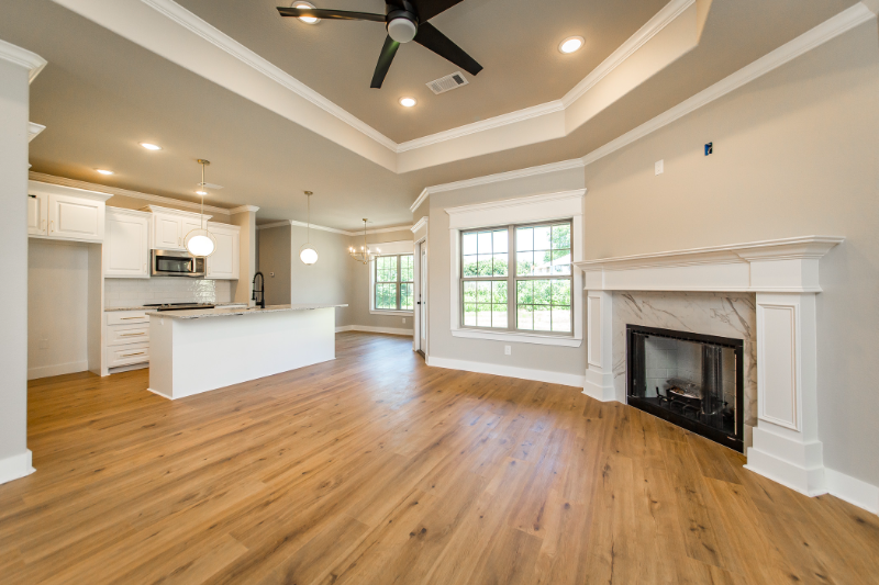 3590 Sylvia Springs Dr - Photo 2 of 18