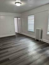 724 N Market St #4 - Photo 1 of 1