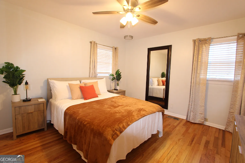 3679 Bouldercrest Rd - Photo 5 of 20