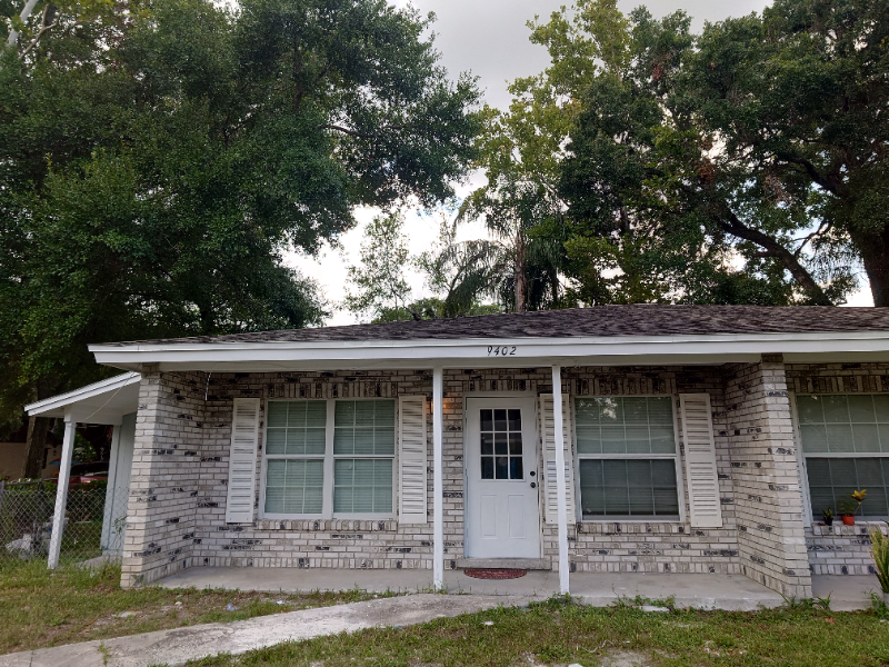 9402 N 15th St - Photo 2 of 19