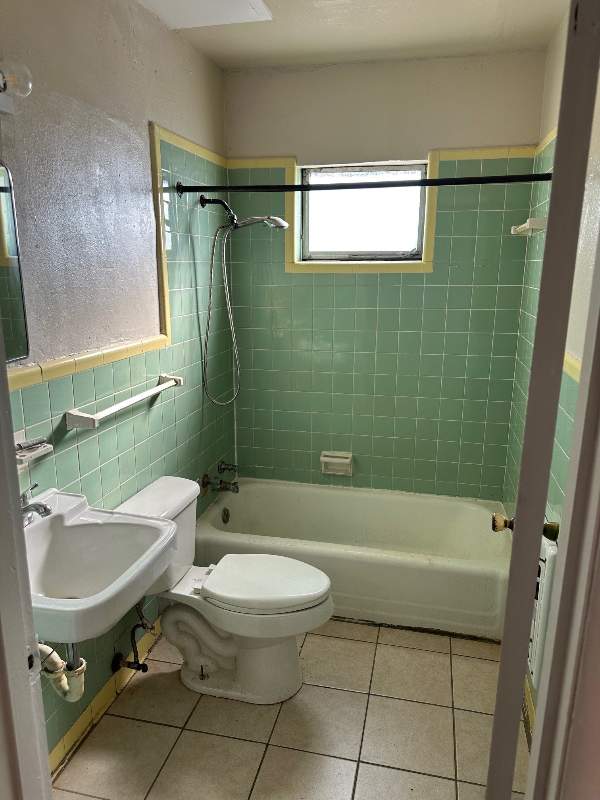 3701 Sleeper Ave #5 - Photo 5 of 10