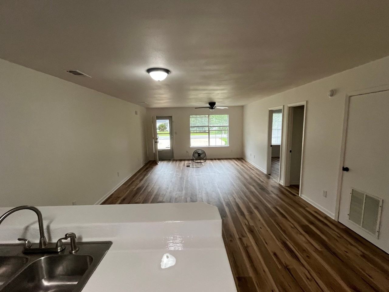 109 N Beech St #A - Photo 5 of 16