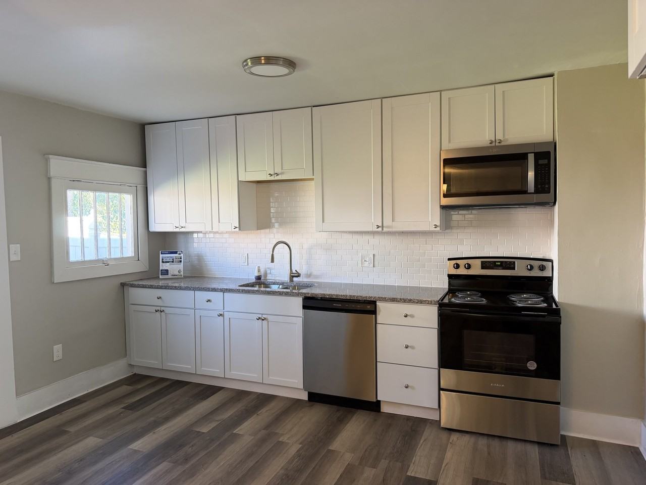 2014 Constitution Blvd - Photo 3 of 7