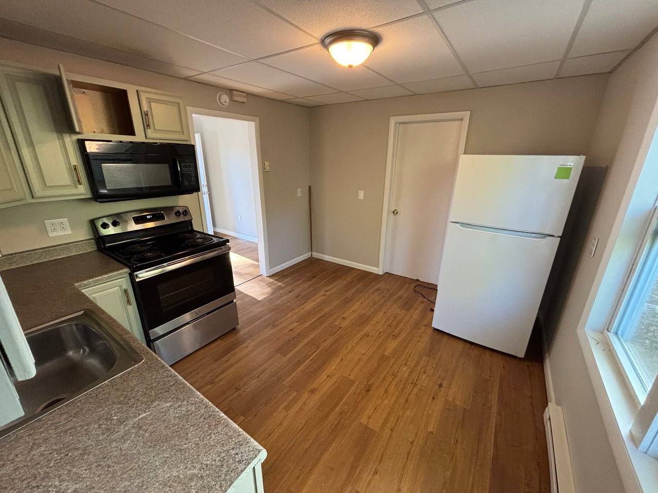 603 S Blakely St #1 - Photo 6 of 13