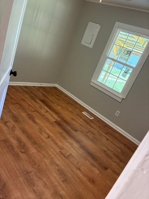 311 Wilson Ave - Photo 3 of 6