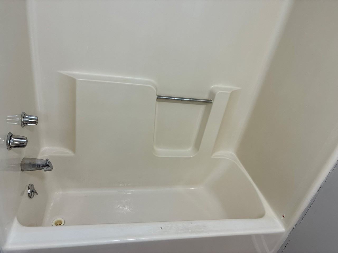 311 Wilson Ave - Photo 5 of 6