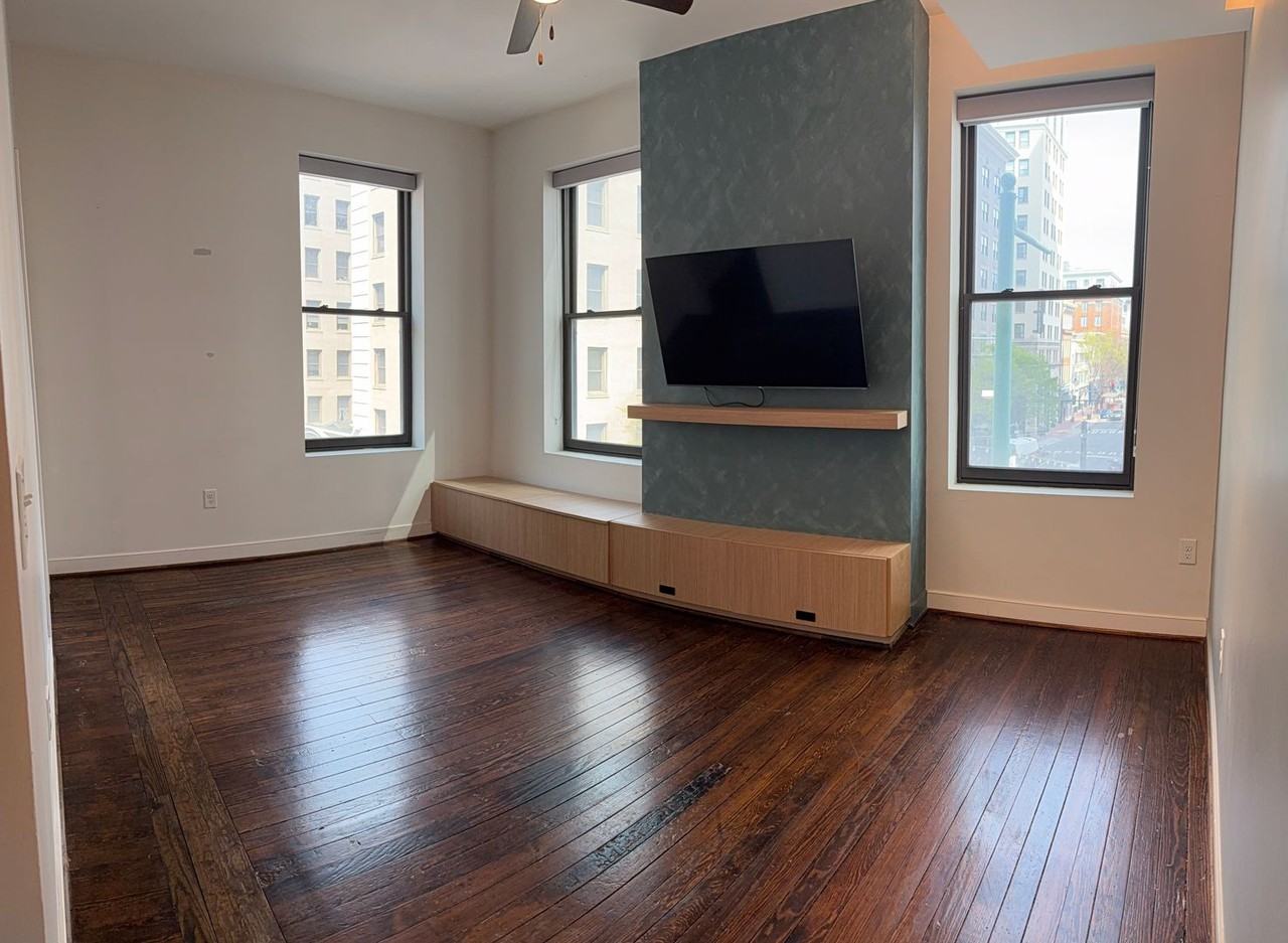 1 East Plume Street - Photo 5 of 32
