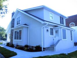 featured image of 27 Fisher Avenue