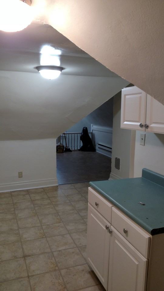 630 E Brady St #4 - Photo 3 of 17