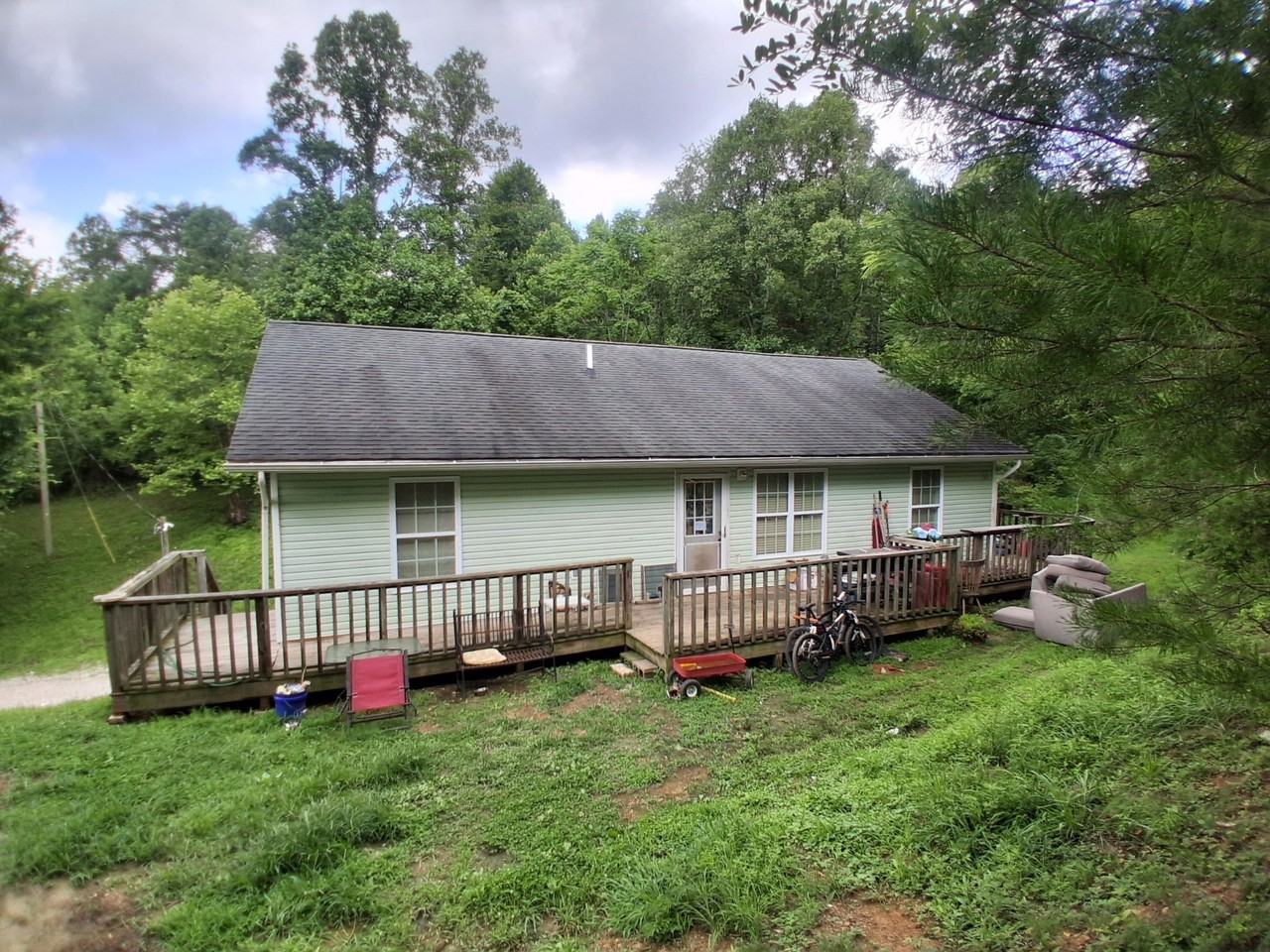 7242 State St - Photo 2 of 13