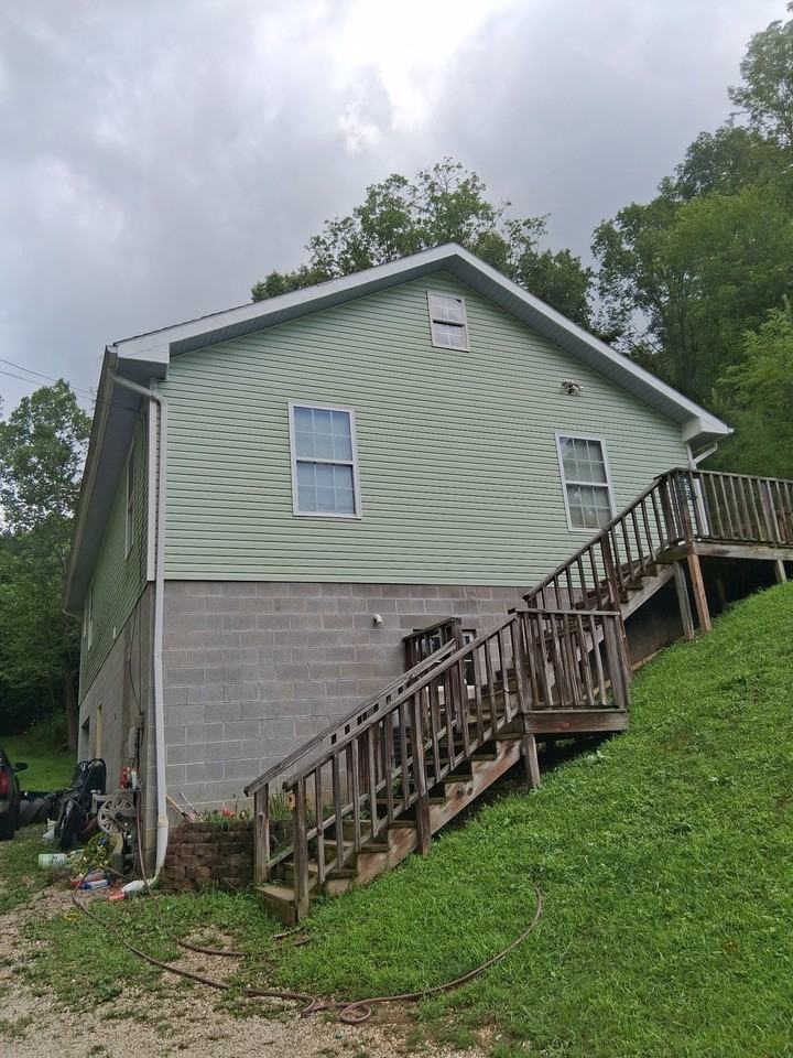 7242 State St - Photo 3 of 13