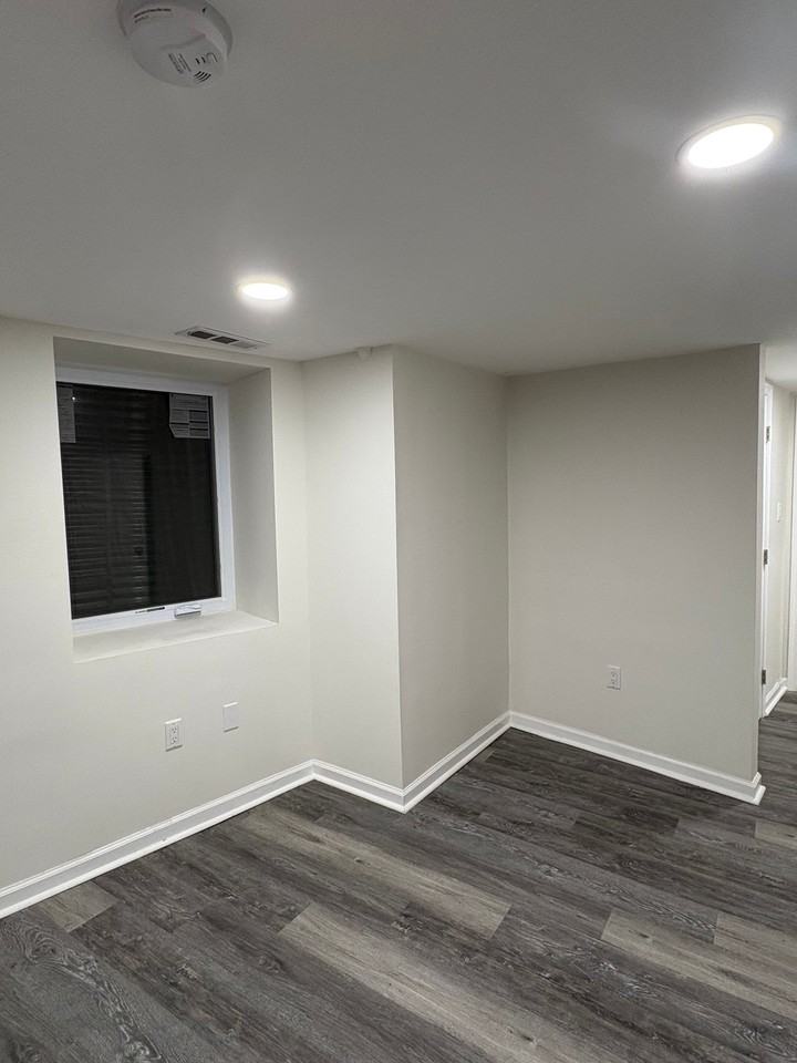 40 Todd Pl Ne #B - Photo 2 of 8