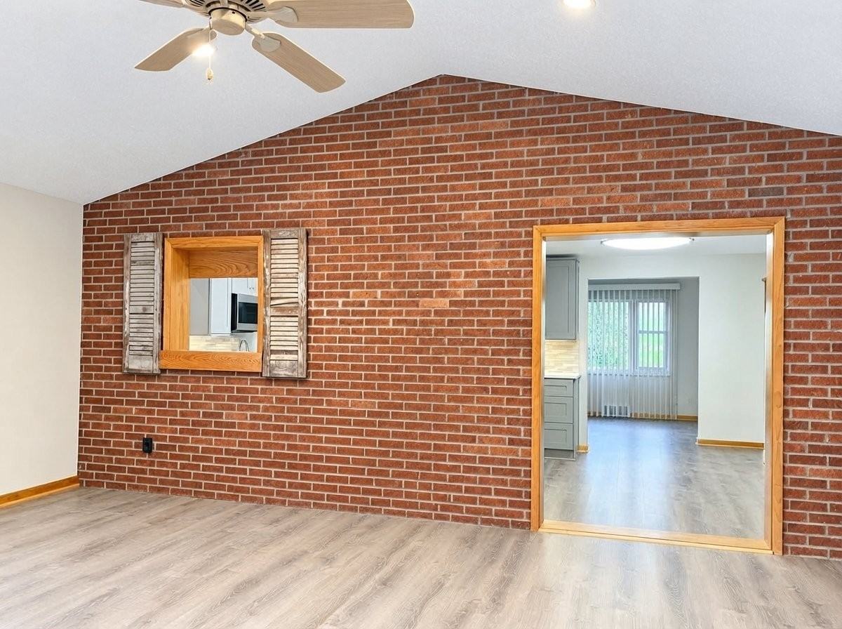 861 Harmony Ln - Photo 3 of 20