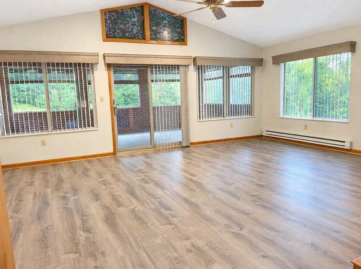 861 Harmony Ln - Photo 4 of 20