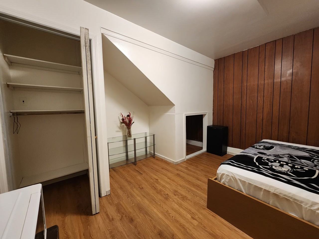 4581 Callan Blvd - Photo 6 of 13