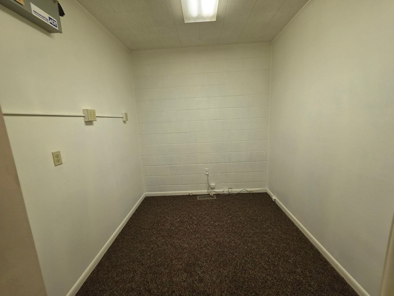 325 W Main St #F - Photo 3 of 7