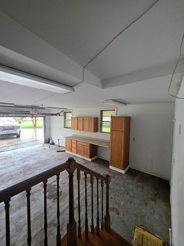 1303 Possum Quarter Rd - Photo 2 of 20