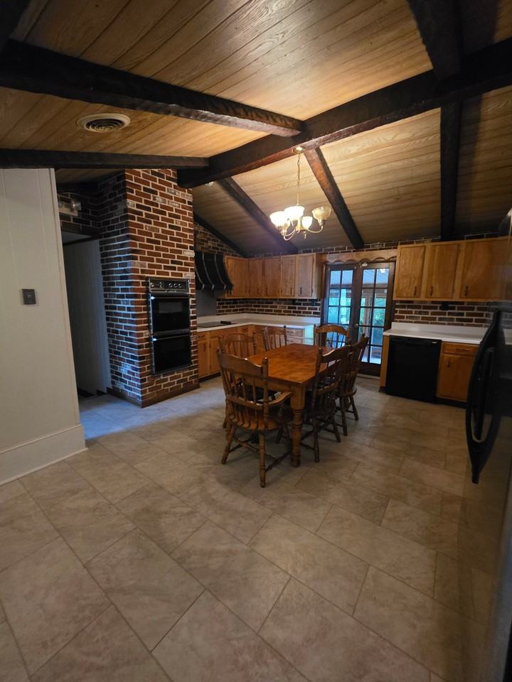 1303 Possum Quarter Rd - Photo 6 of 20