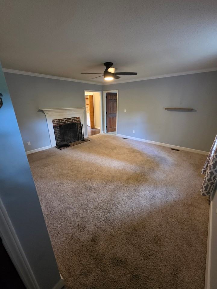 924 Big Bend Ct - Photo 4 of 16