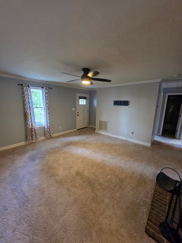 924 Big Bend Ct - Photo 5 of 16