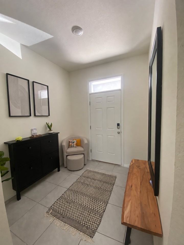 5246 Dragonfly Dr - Photo 2 of 8
