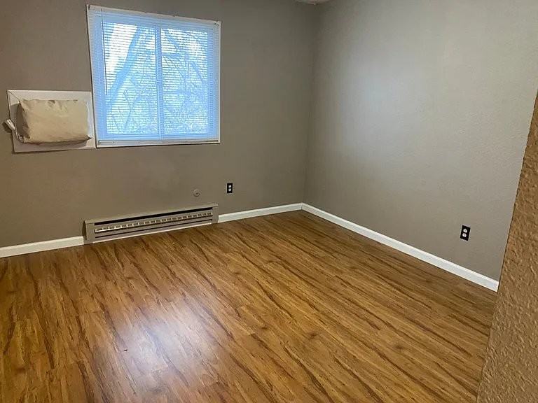 243 Westchester Sq N #C2 - Photo 7 of 10