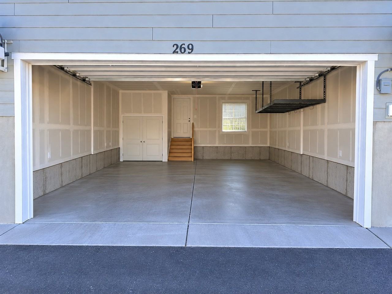 269 N Polly Ln - Photo 4 of 17