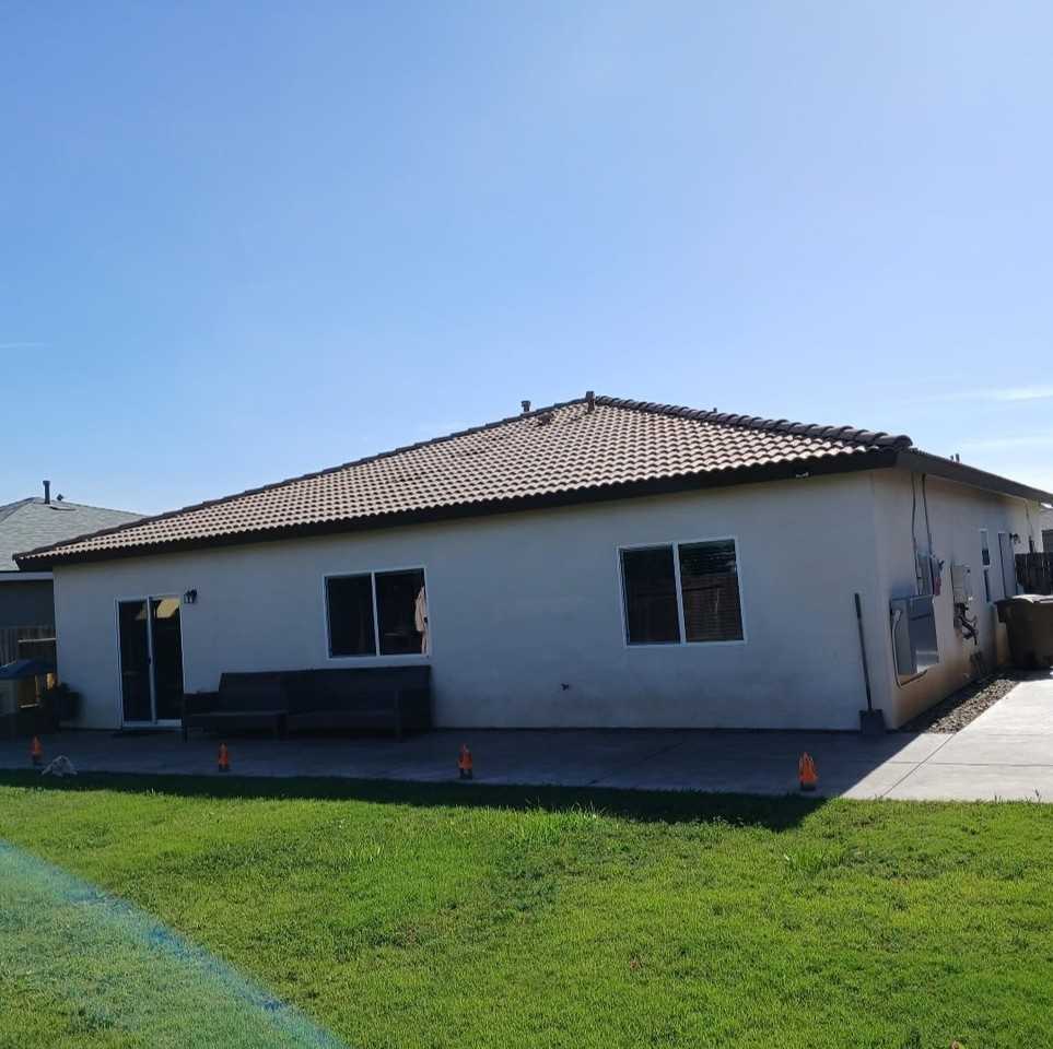 5804 Neutra Dr - Photo 2 of 9