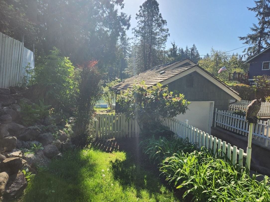 4555 The Cedars - Photo 4 of 5