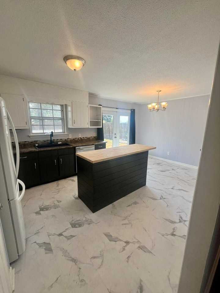 6021 Porter Dr - Photo 4 of 18