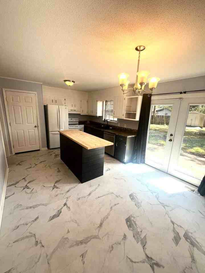 6021 Porter Dr - Photo 5 of 18
