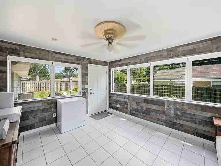 1430 W Tomar Ct - Photo 2 of 16