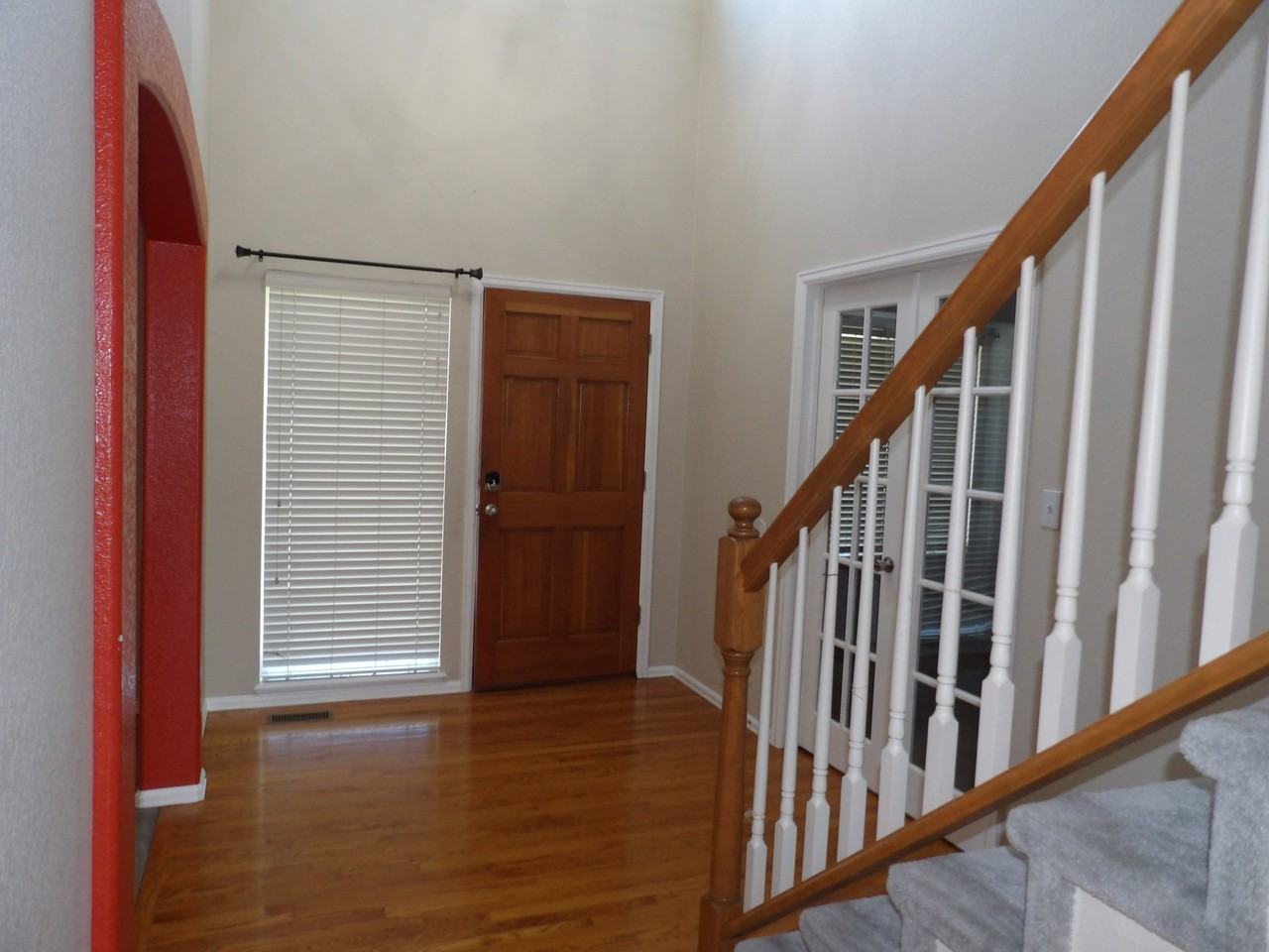 1347 Lily Lake Dr - Photo 3 of 20