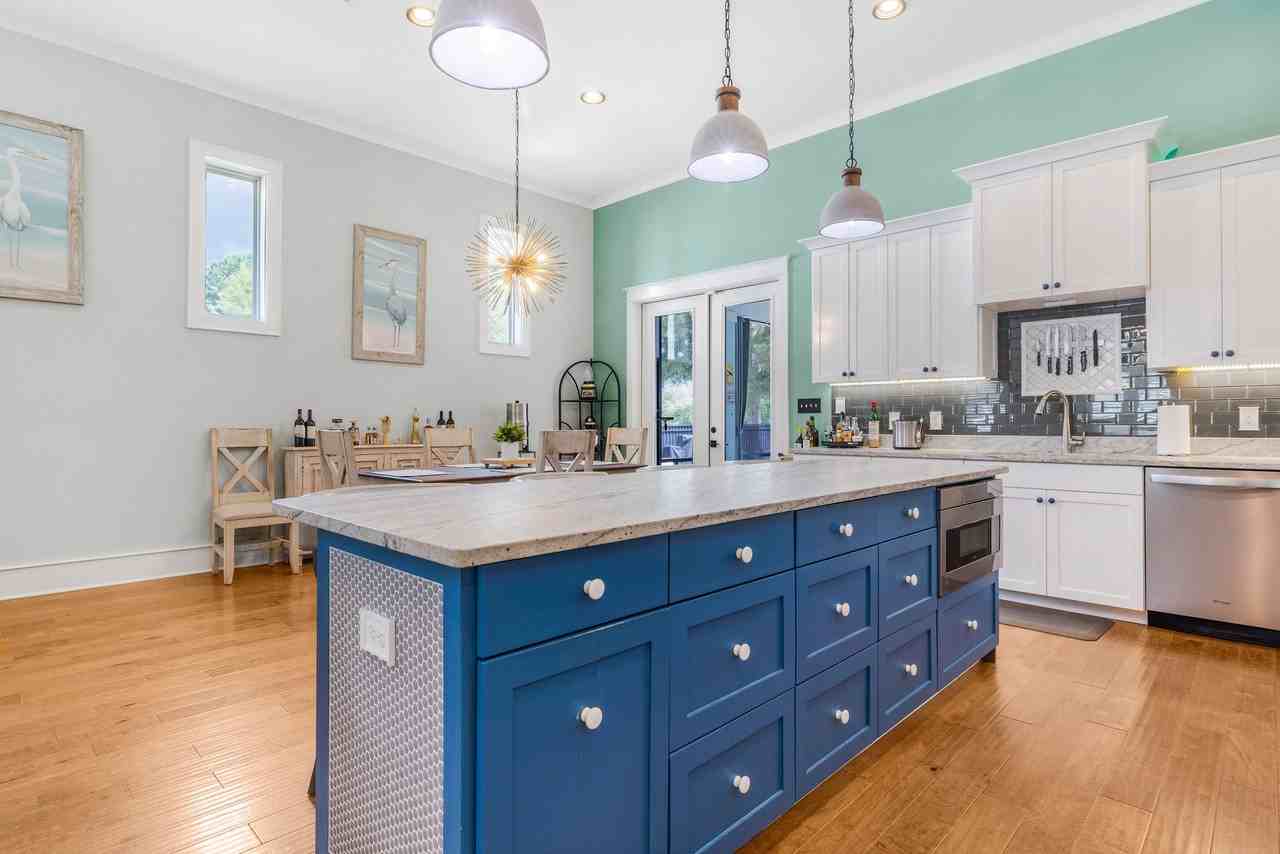 4050 Muirfield Ct - Photo 4 of 16